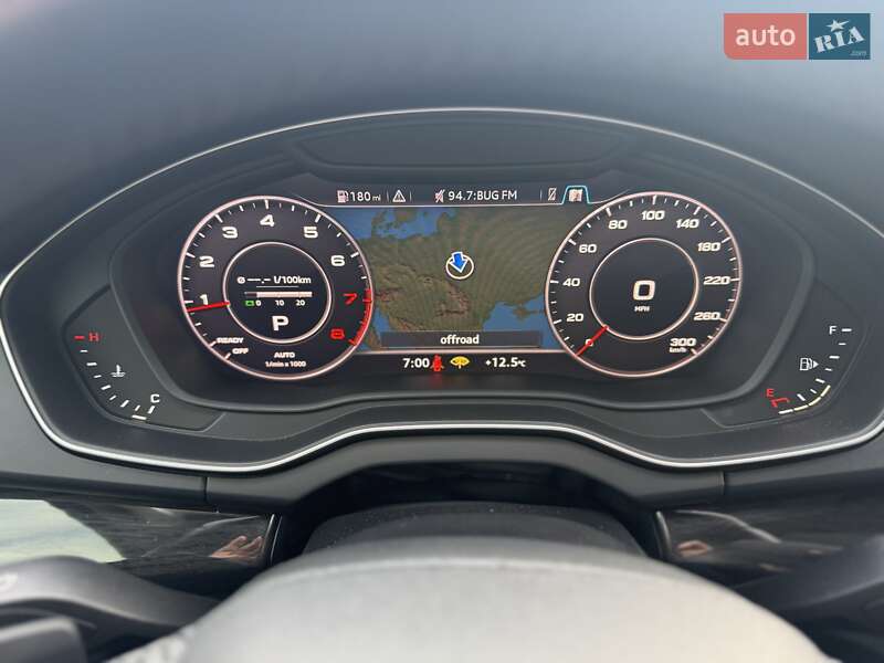 Позашляховик / Кросовер Audi Q5 2018 в Луцьку