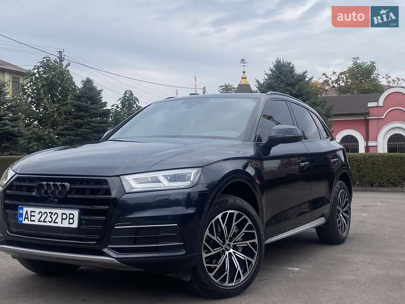Позашляховик / Кросовер Audi Q5 2018 в Кам'янському фото Позашляховик / Кросовер Audi Q5 2018 в Кам'янському