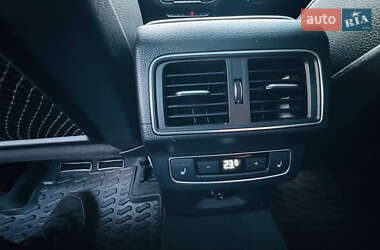 Позашляховик / Кросовер Audi Q5 2017 в  фото 22 Позашляховик / Кросовер Audi Q5 2017 в