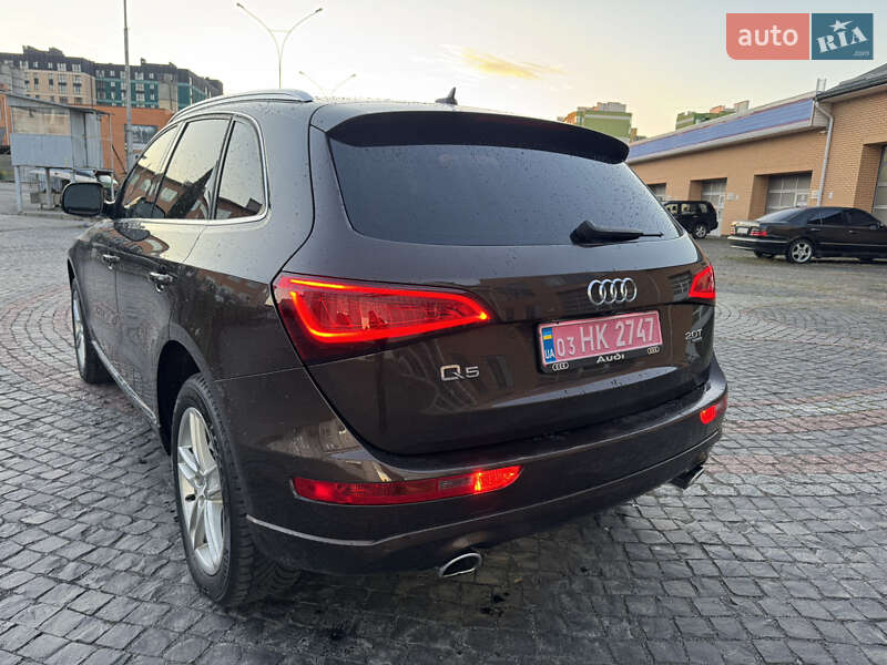 Внедорожник / Кроссовер Audi Q5 2014 в Луцке