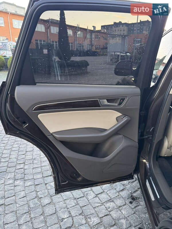 Внедорожник / Кроссовер Audi Q5 2014 в Луцке