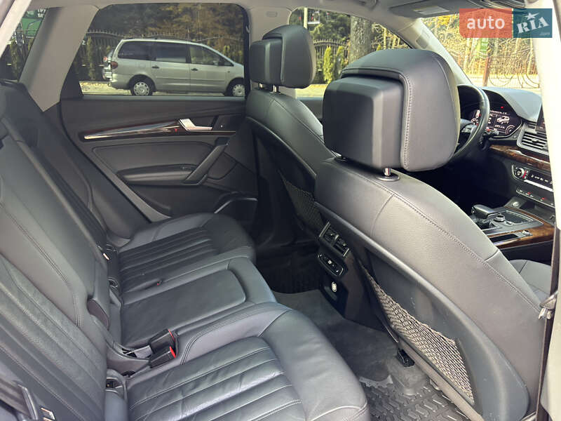 Позашляховик / Кросовер Audi Q5 2017 в Трускавці фото 21 Позашляховик / Кросовер Audi Q5 2017 в Трускавці