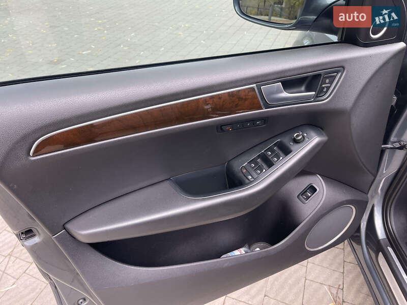 Внедорожник / Кроссовер Audi Q5 2011 в Владимире фото 8 Внедорожник / Кроссовер Audi Q5 2011 в Владимире