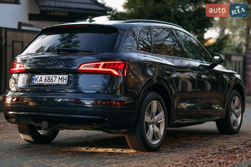 Позашляховик / Кросовер Audi Q5 2019 в Києві фото 10 Позашляховик / Кросовер Audi Q5 2019 в Києві