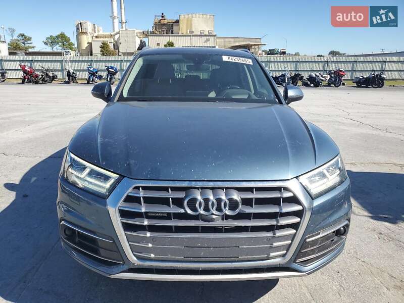 Позашляховик / Кросовер Audi Q5 2018 в Рівному