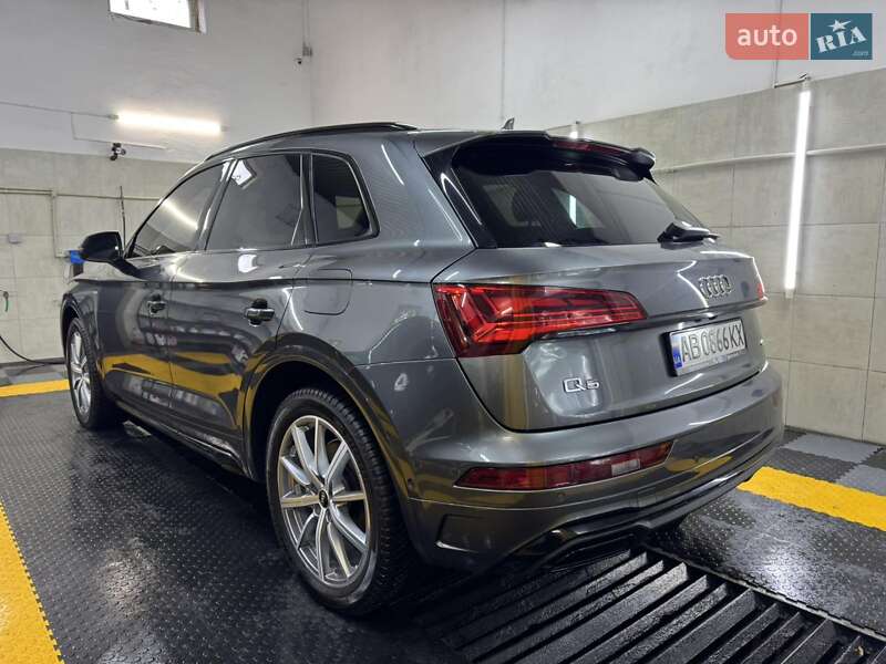 Внедорожник / Кроссовер Audi Q5 2021 в Виннице фото 3 Внедорожник / Кроссовер Audi Q5 2021 в Виннице