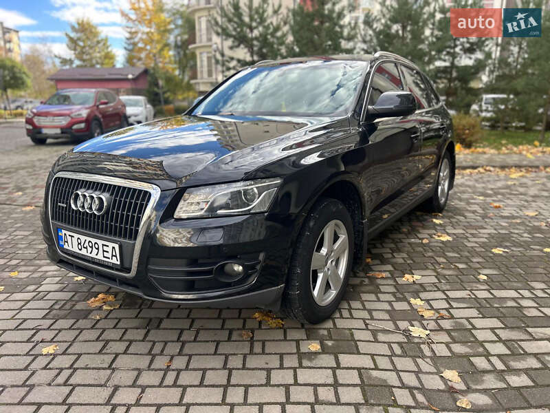 Позашляховик / Кросовер Audi Q5 2011 в Івано-Франківську
