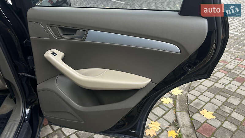 Позашляховик / Кросовер Audi Q5 2011 в Івано-Франківську