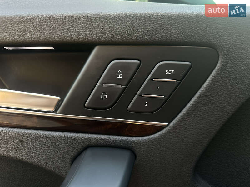 Позашляховик / Кросовер Audi Q5 2017 в Києві фото 17 Позашляховик / Кросовер Audi Q5 2017 в Києві