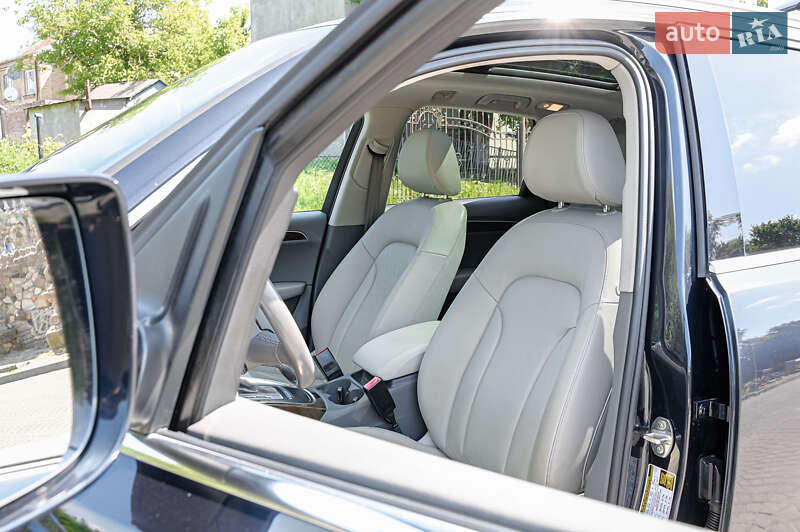 Внедорожник / Кроссовер Audi Q5 2011 в Луцке