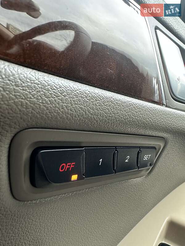 Позашляховик / Кросовер Audi Q5 2011 в Білогородці