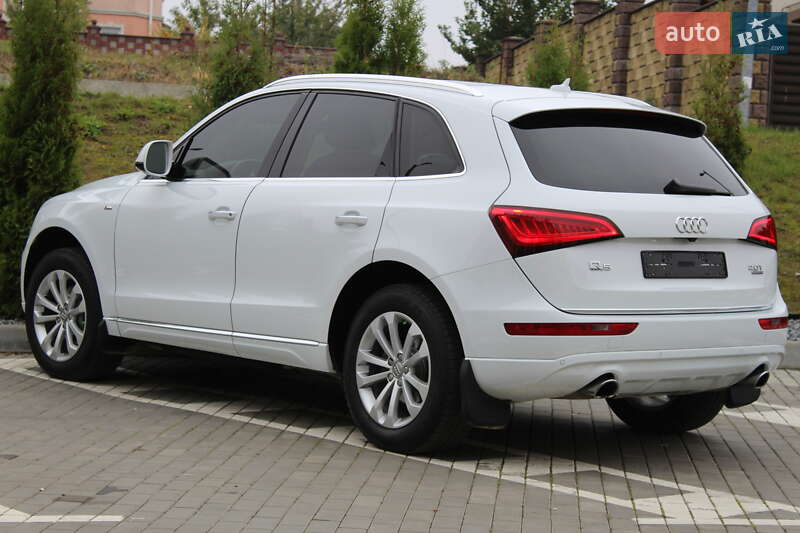Внедорожник / Кроссовер Audi Q5 2015 в Ровно
