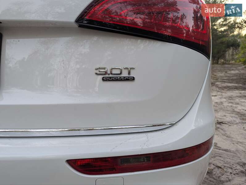 Позашляховик / Кросовер Audi Q5 2015 в Києві