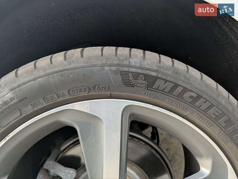 Позашляховик / Кросовер Audi Q5 2015 в Києві