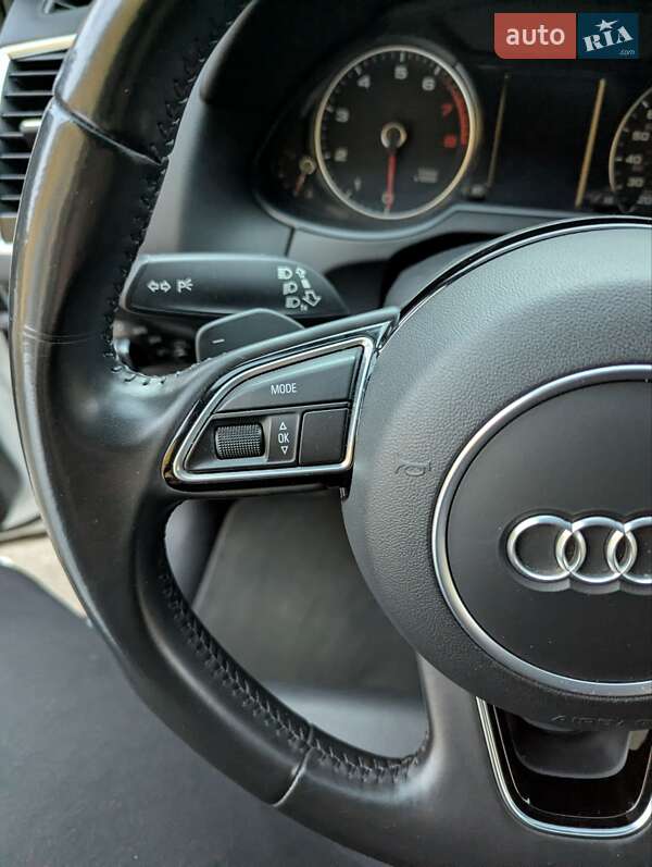 Позашляховик / Кросовер Audi Q5 2015 в Києві