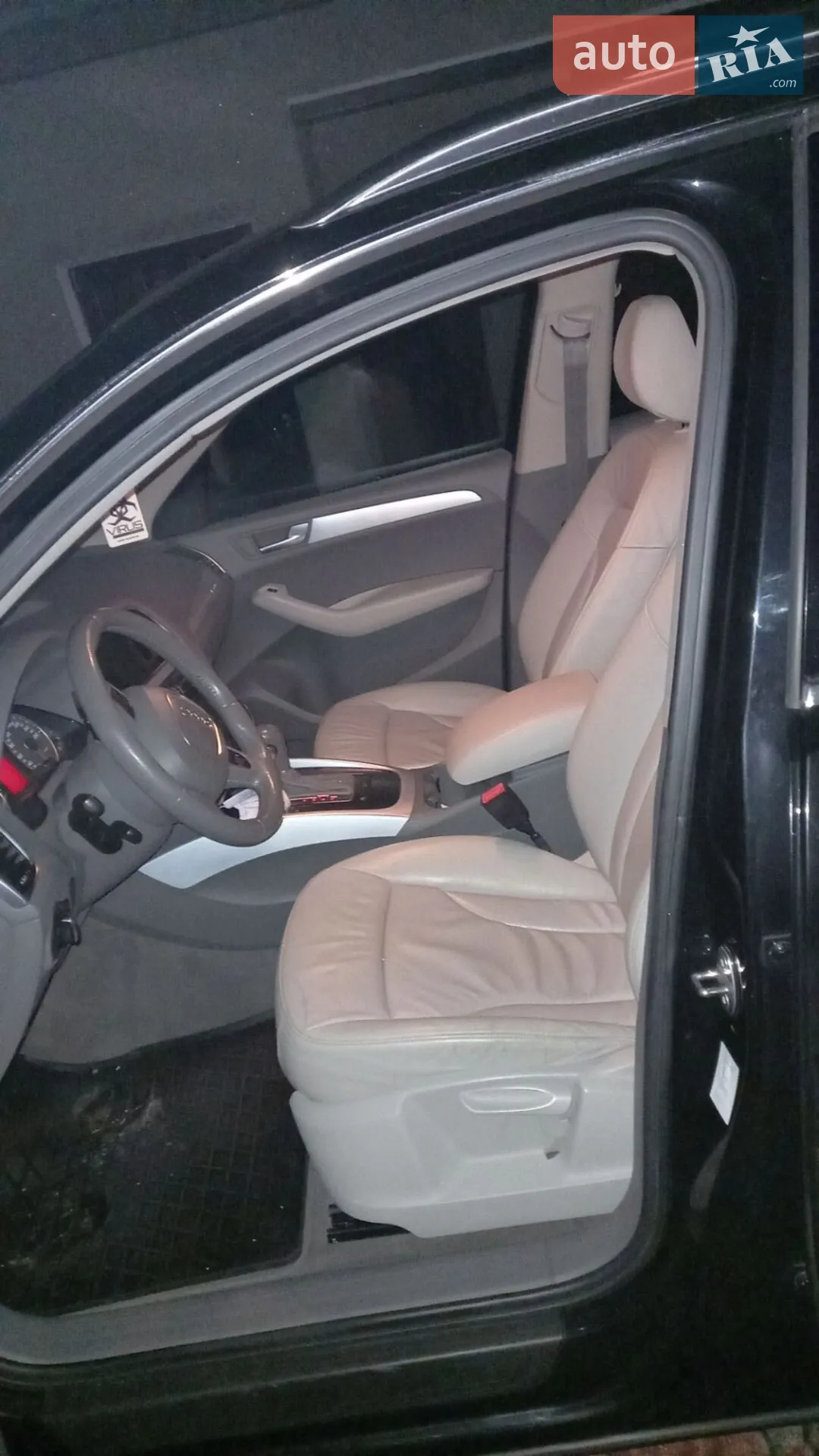 2010 Audi Q5 - мініатюра 2