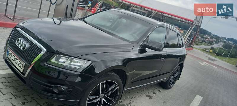 Позашляховик / Кросовер Audi Q5 2010 в Тернополі