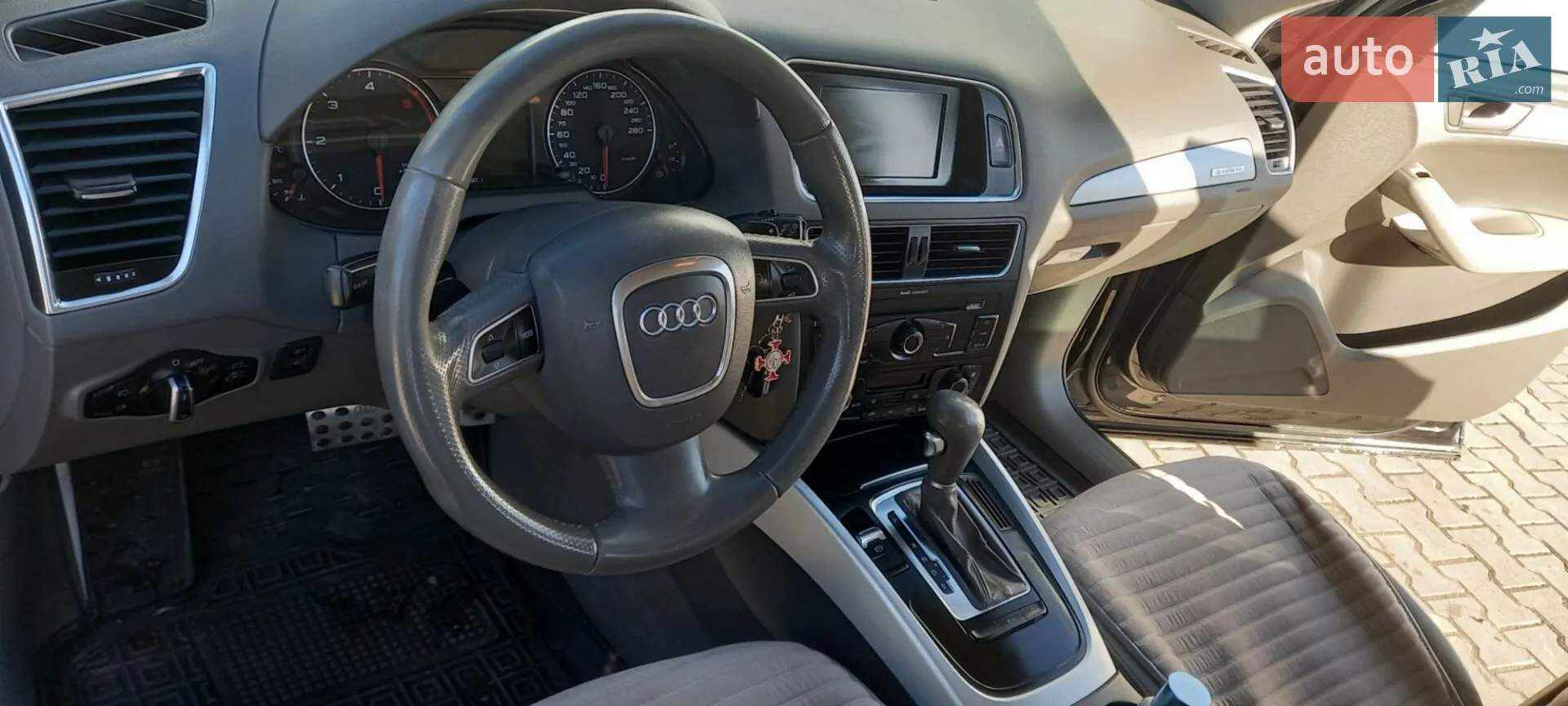 2010 Audi Q5 - мініатюра 12