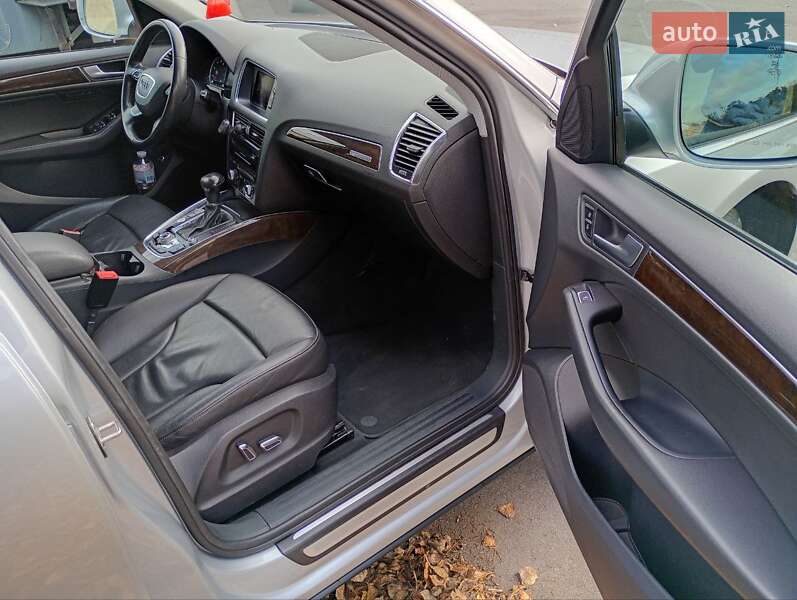 Внедорожник / Кроссовер Audi Q5 2013 в Киеве