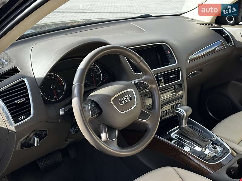 Внедорожник / Кроссовер Audi Q5 2016 в Львове