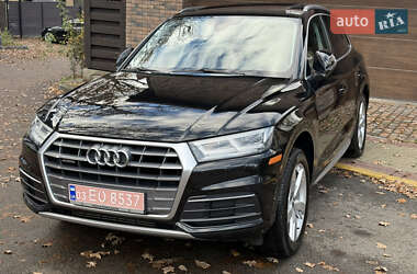 Внедорожник / Кроссовер Audi Q5 2018 в Киеве