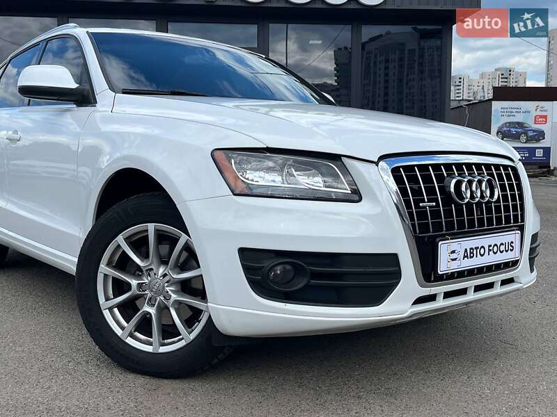 Позашляховик / Кросовер Audi Q5 2010 в Києві фото 2 Позашляховик / Кросовер Audi Q5 2010 в Києві