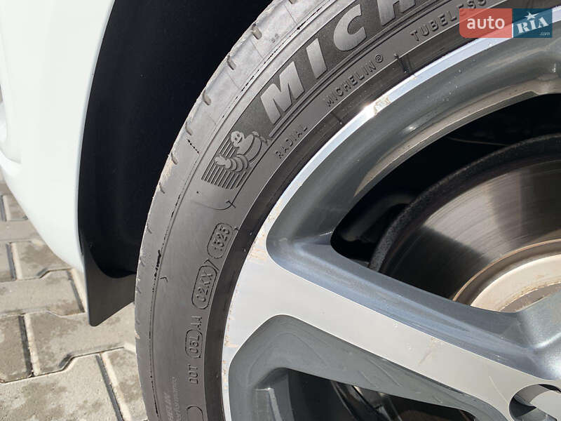 Внедорожник / Кроссовер Audi Q5 2015 в Киеве