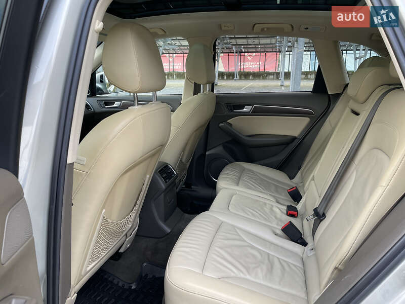 Позашляховик / Кросовер Audi Q5 2013 в Львові фото 12 Позашляховик / Кросовер Audi Q5 2013 в Львові
