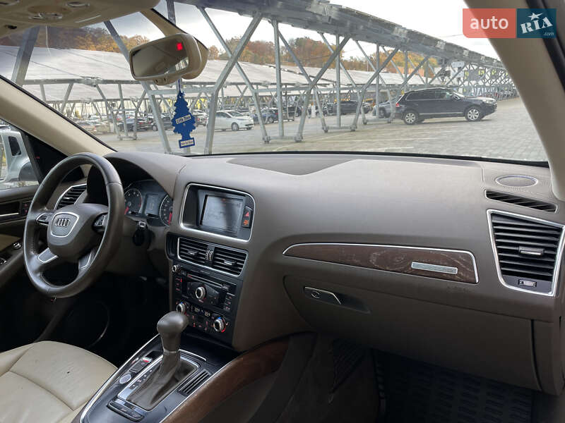 Позашляховик / Кросовер Audi Q5 2013 в Львові фото 16 Позашляховик / Кросовер Audi Q5 2013 в Львові