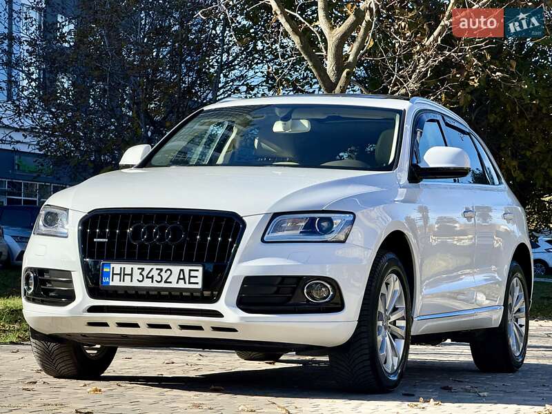 Внедорожник / Кроссовер Audi Q5 2016 в Одессе