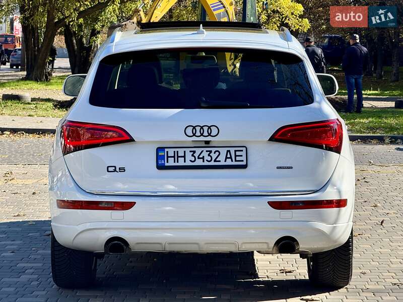 Внедорожник / Кроссовер Audi Q5 2016 в Одессе