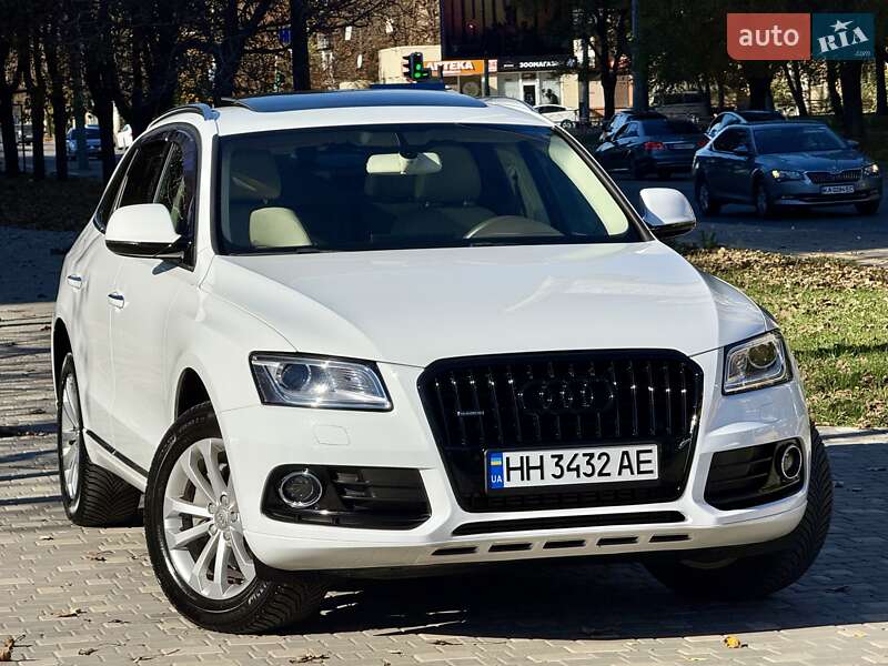 Внедорожник / Кроссовер Audi Q5 2016 в Одессе