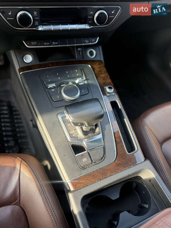 Внедорожник / Кроссовер Audi Q5 2019 в Жидачове