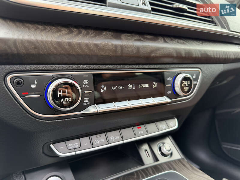 Позашляховик / Кросовер Audi Q5 2018 в Дубні фото 50 Позашляховик / Кросовер Audi Q5 2018 в Дубні