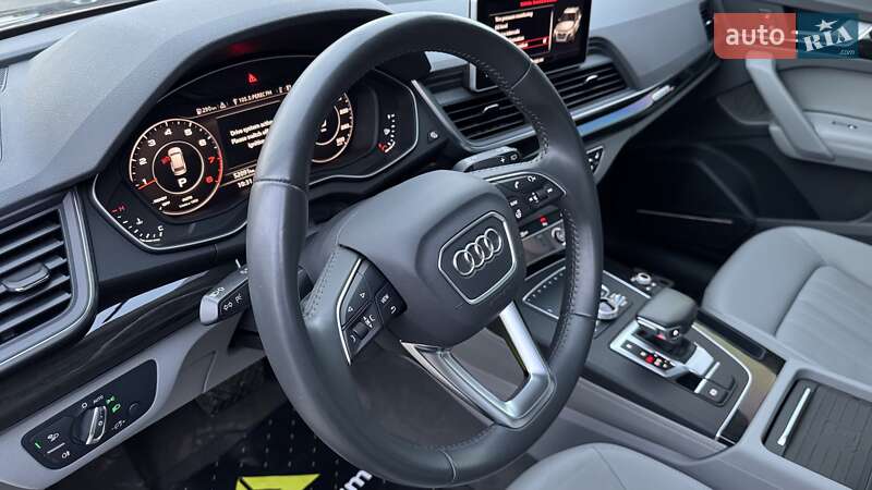 Позашляховик / Кросовер Audi Q5 2019 в Києві фото 34 Позашляховик / Кросовер Audi Q5 2019 в Києві