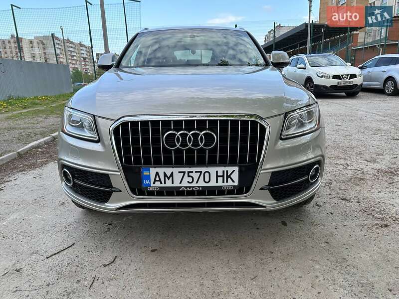 Позашляховик / Кросовер Audi Q5 2015 в Львові фото Позашляховик / Кросовер Audi Q5 2015 в Львові