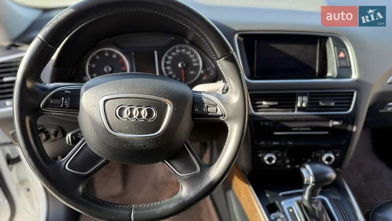 Позашляховик / Кросовер Audi Q5 2014 в Києві фото 20 Позашляховик / Кросовер Audi Q5 2014 в Києві