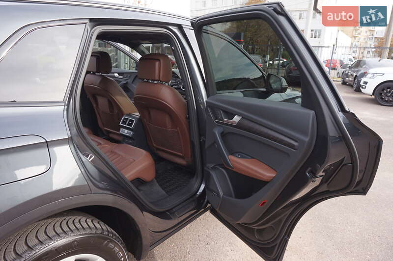 Позашляховик / Кросовер Audi Q5 2019 в Одесі фото 29 Позашляховик / Кросовер Audi Q5 2019 в Одесі