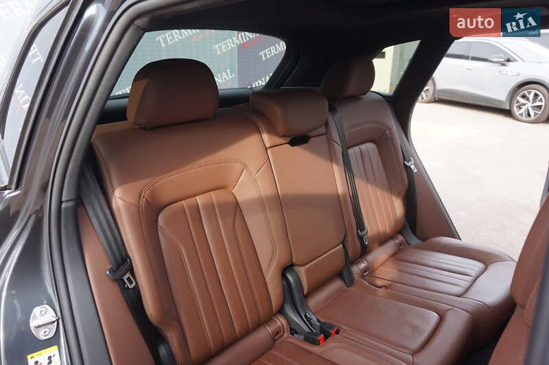 Позашляховик / Кросовер Audi Q5 2019 в Одесі фото 31 Позашляховик / Кросовер Audi Q5 2019 в Одесі