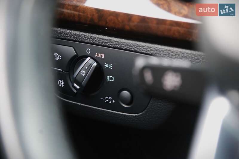 Позашляховик / Кросовер Audi Q5 2019 в Києві фото 27 Позашляховик / Кросовер Audi Q5 2019 в Києві