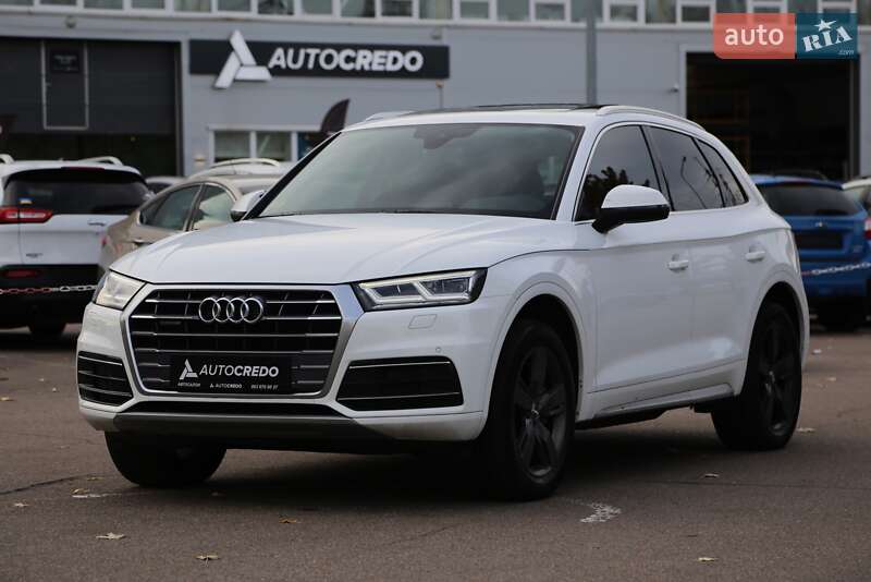 Позашляховик / Кросовер Audi Q5 2019 в Києві фото 3 Позашляховик / Кросовер Audi Q5 2019 в Києві