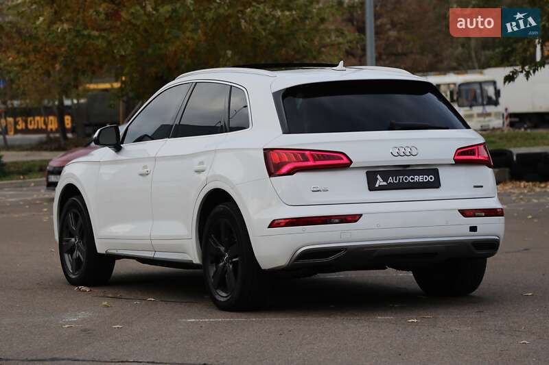 Позашляховик / Кросовер Audi Q5 2019 в Києві фото 6 Позашляховик / Кросовер Audi Q5 2019 в Києві