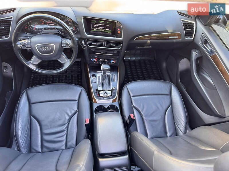 Позашляховик / Кросовер Audi Q5 2016 в Києві