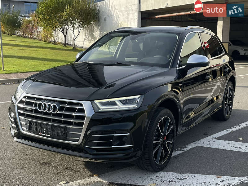 Позашляховик / Кросовер Audi Q5 2018 в Києві фото Позашляховик / Кросовер Audi Q5 2018 в Києві