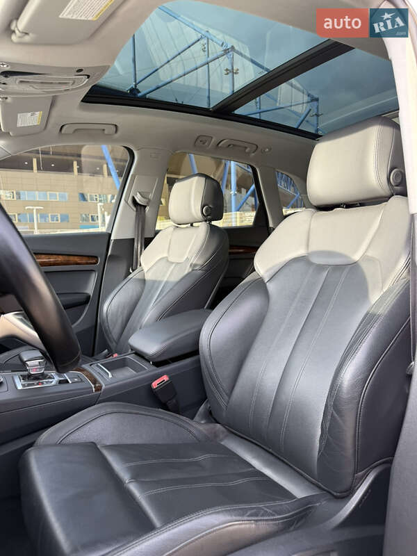 Позашляховик / Кросовер Audi Q5 2018 в Харкові