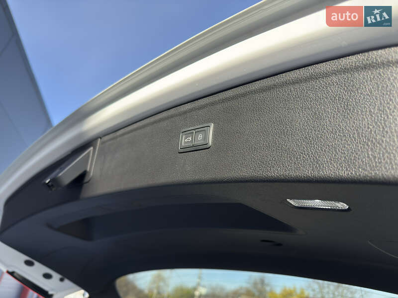 Позашляховик / Кросовер Audi Q5 2023 в Баришівка