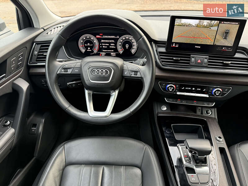 Внедорожник / Кроссовер Audi Q5 2022 в Киеве