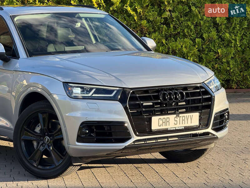 Позашляховик / Кросовер Audi Q5 2018 в Стрию