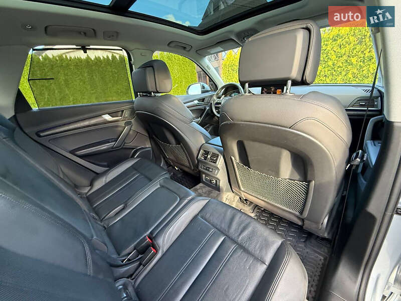 Позашляховик / Кросовер Audi Q5 2018 в Стрию