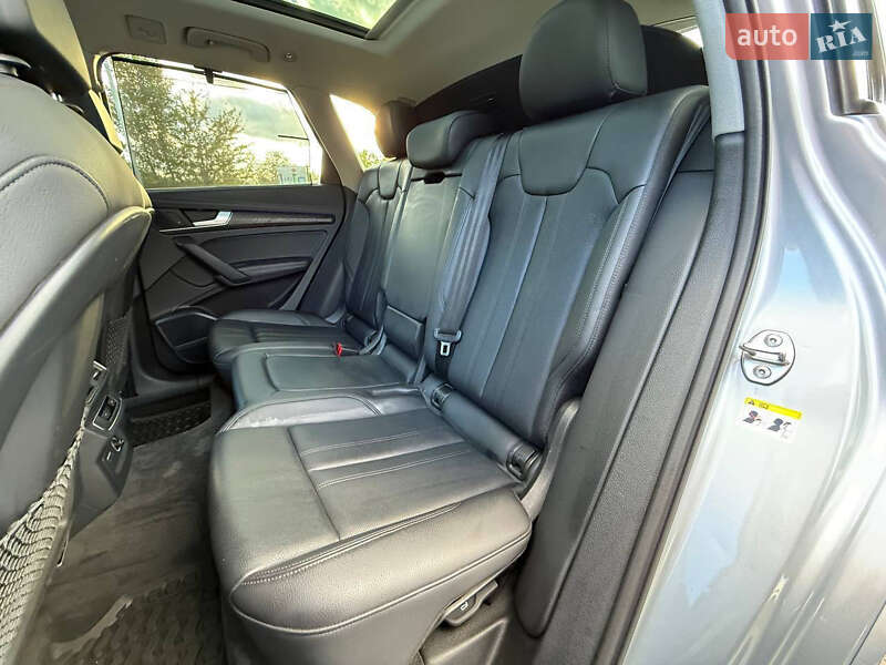 Позашляховик / Кросовер Audi Q5 2018 в Стрию